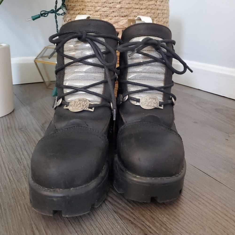 WICKED ROAD WARRIOR Leather Biker Moto Platform Combat Boots 8.5 - Picture 2 of 11